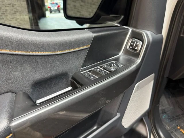 Used 2023 White Ford Tremor image 22