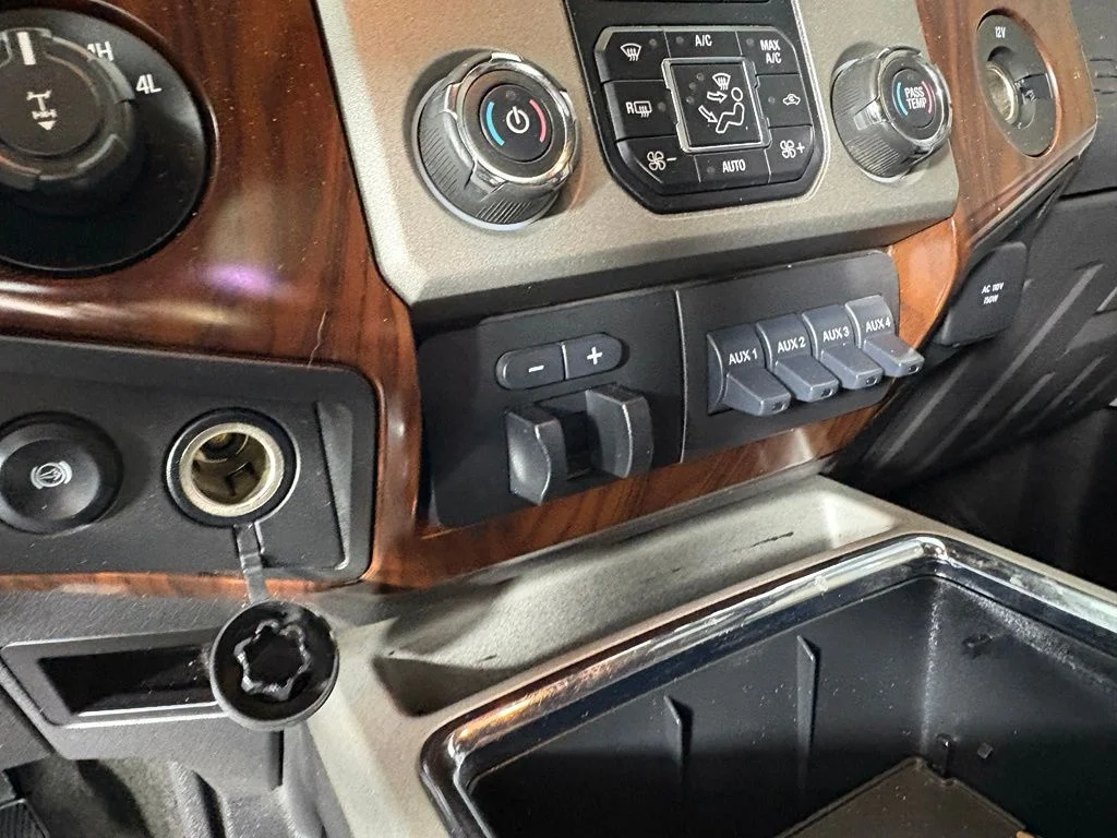 Used 2016 Gray Ford Lariat image 23