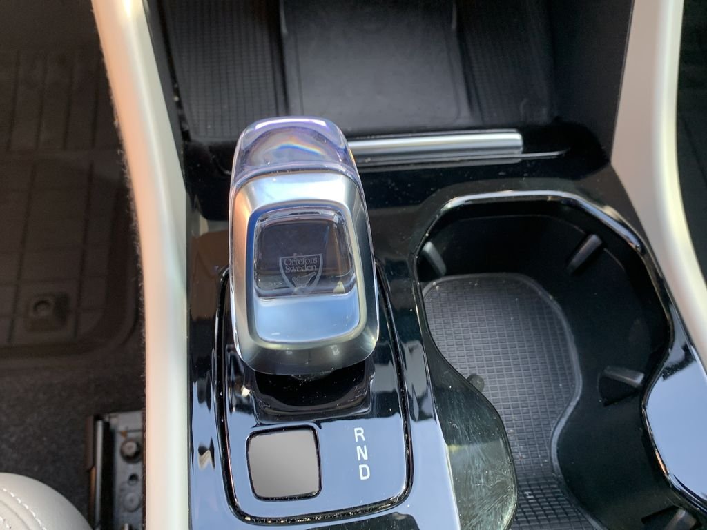 2024 Volvo XC40 Ultimate - Photo 30