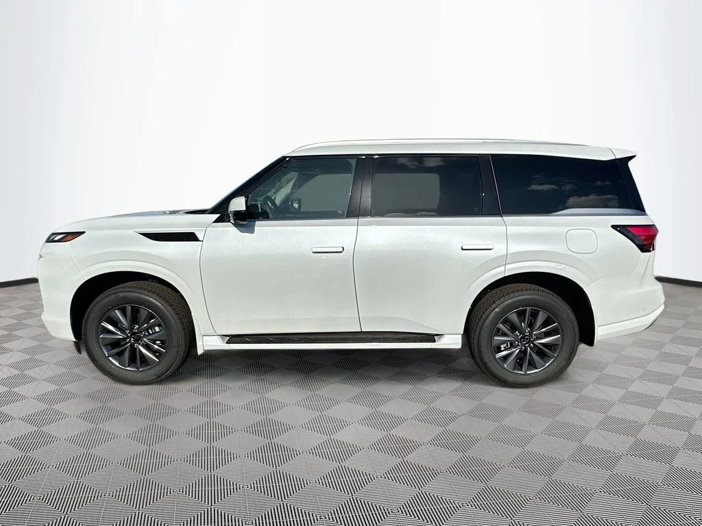 New 2026 RADIANT WHITE INFINITI Pure 2WD image 8