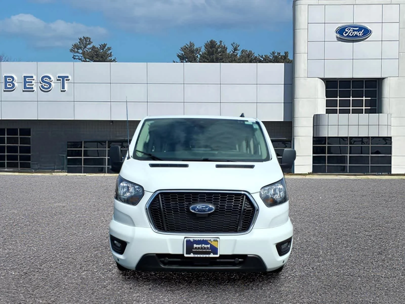 Used 2025 Oxford White Ford XLT image 11