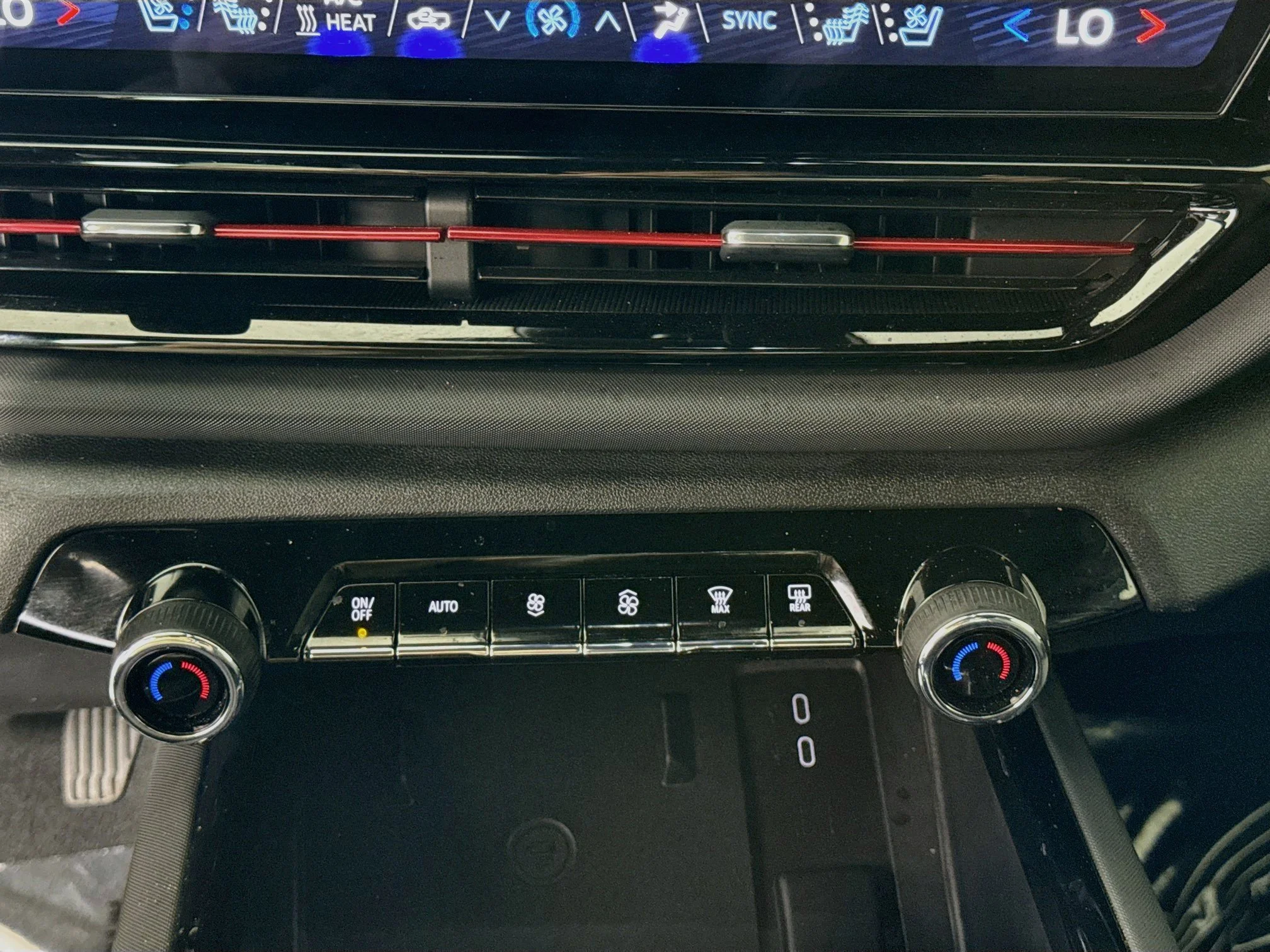 Used 2026 Black Chevrolet Trail Boss - Extended Range image 18
