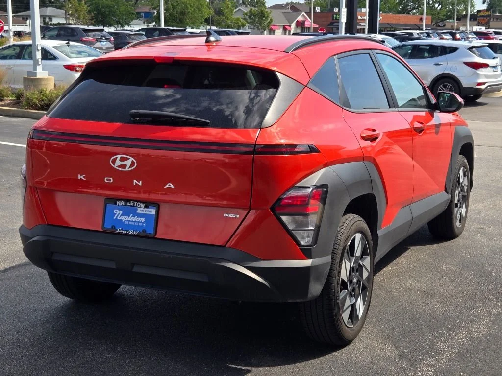 Used 2025 Orange Hyundai SEL image 11