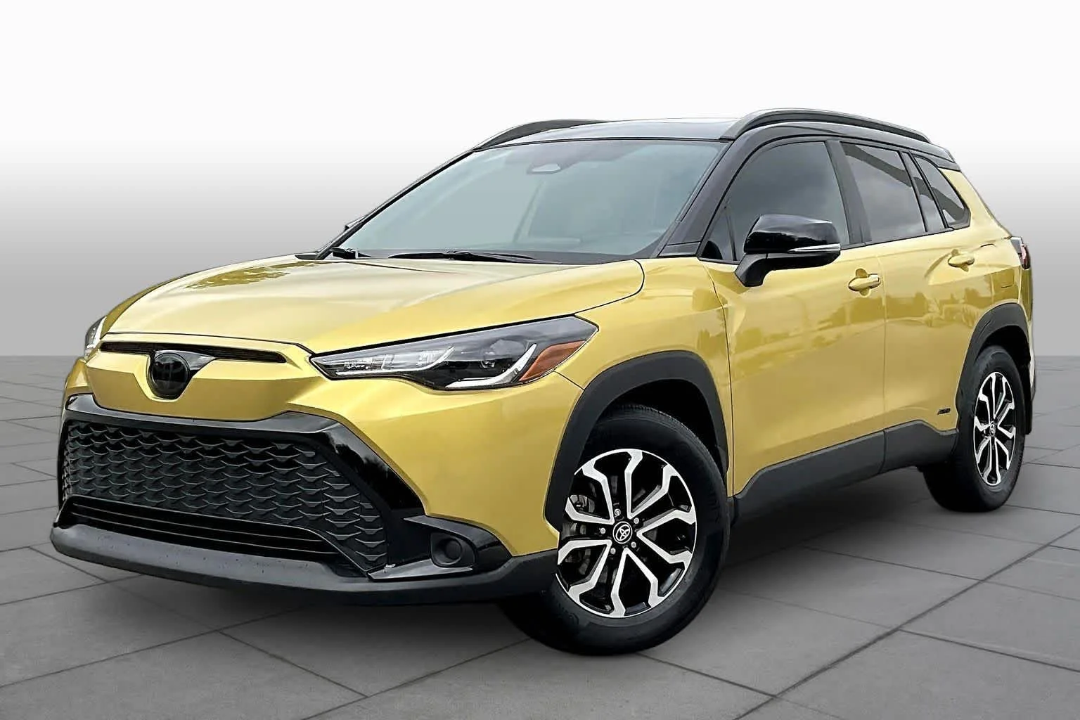 2024 Toyota Corolla Cross Hybrid SE