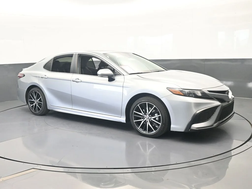 Used 2024 Celestial Silver Metallic Toyota SE image 7