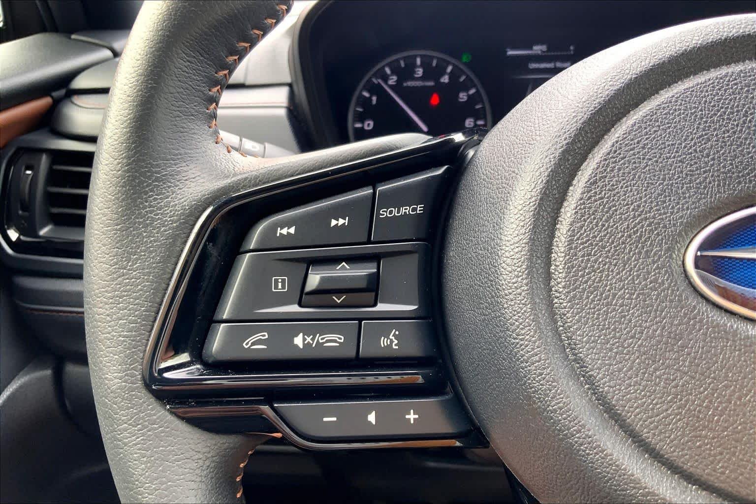Used 2025 Magnetite Gray Metallic Subaru Touring image 24