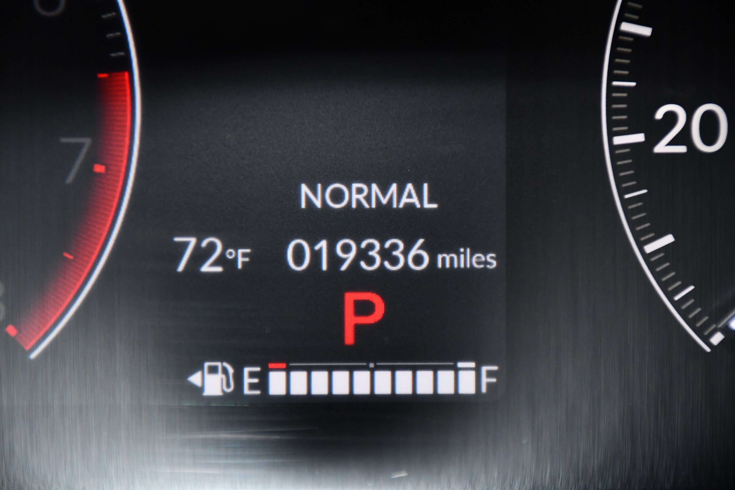Certified Used 2025 Sonic Gray Pearl Honda AWD TRG image 17