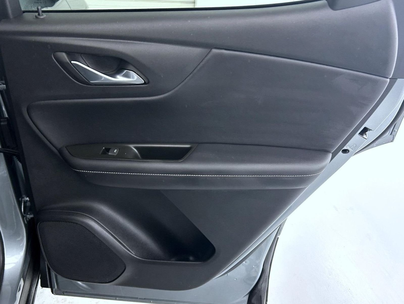Used 2025 Gray Chevrolet LT image 17