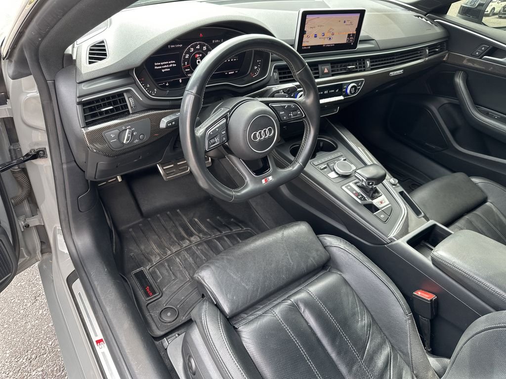 Used 2019 Gray Audi Premium Plus image 8