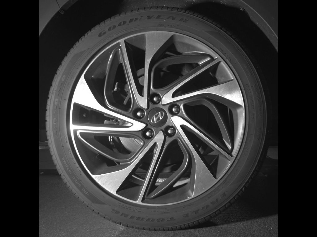 Used 2020 Silver Hyundai Sport image 25