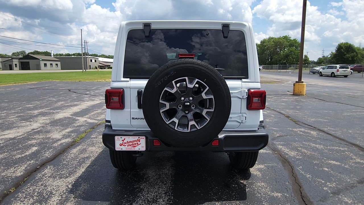 New 2026 White Jeep Sahara image 7