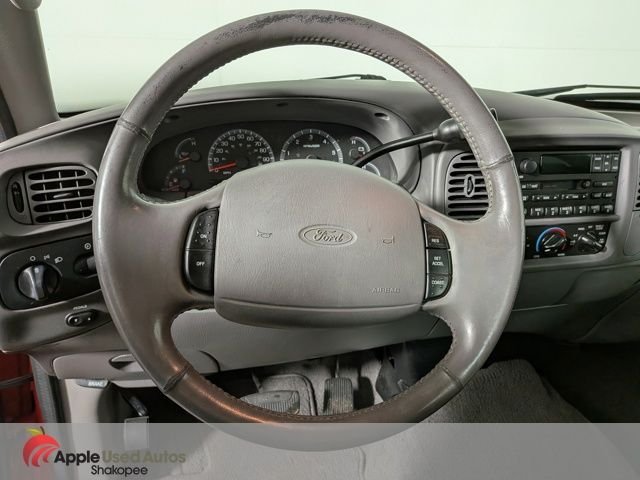 Used 2002 Red Ford XLT image 13
