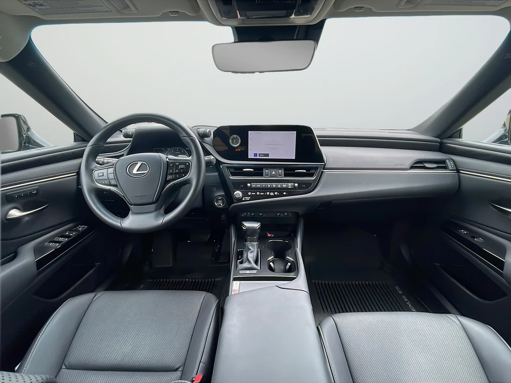 Used 2023 Gray Lexus 350 image 9