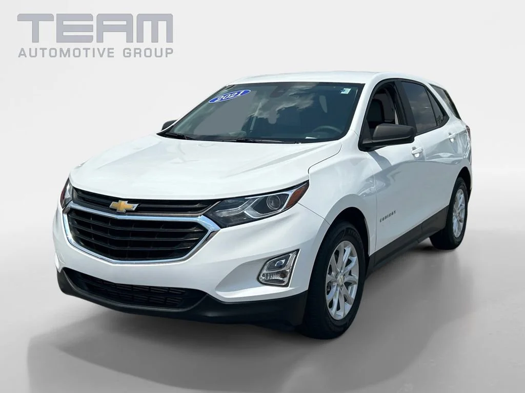 Used 2021 SUMMIT WHITE Chevrolet LS image 3