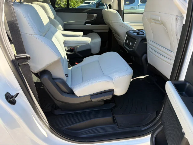 Used 2025 White Ford Platinum MAX image 15
