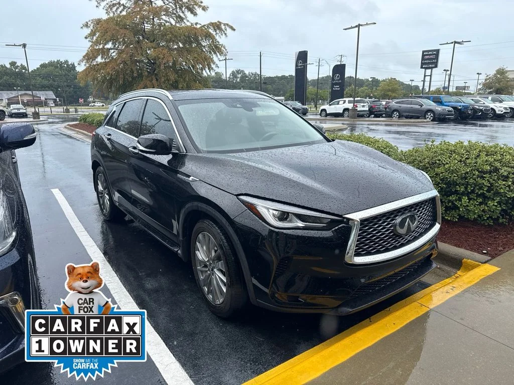 Certified Used 2024 Black Obsidian INFINITI LUXE image 1