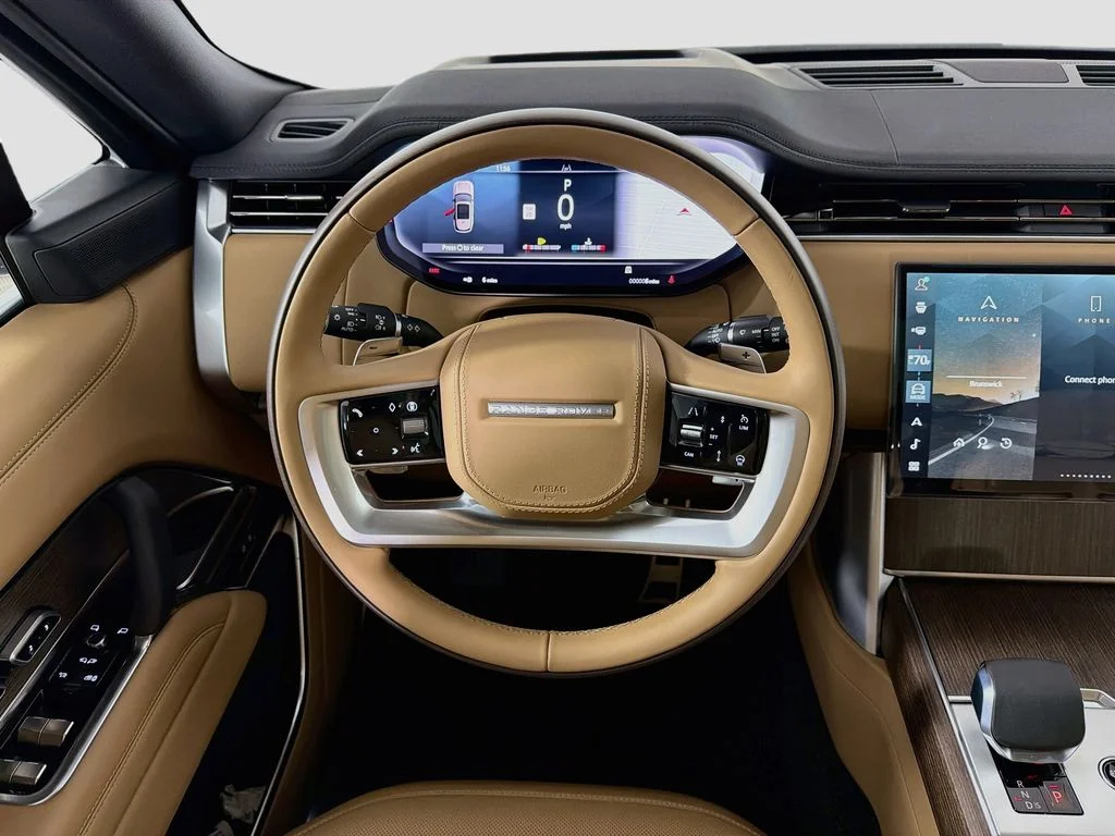 New 2026 Fuji White Land Rover SE image 24