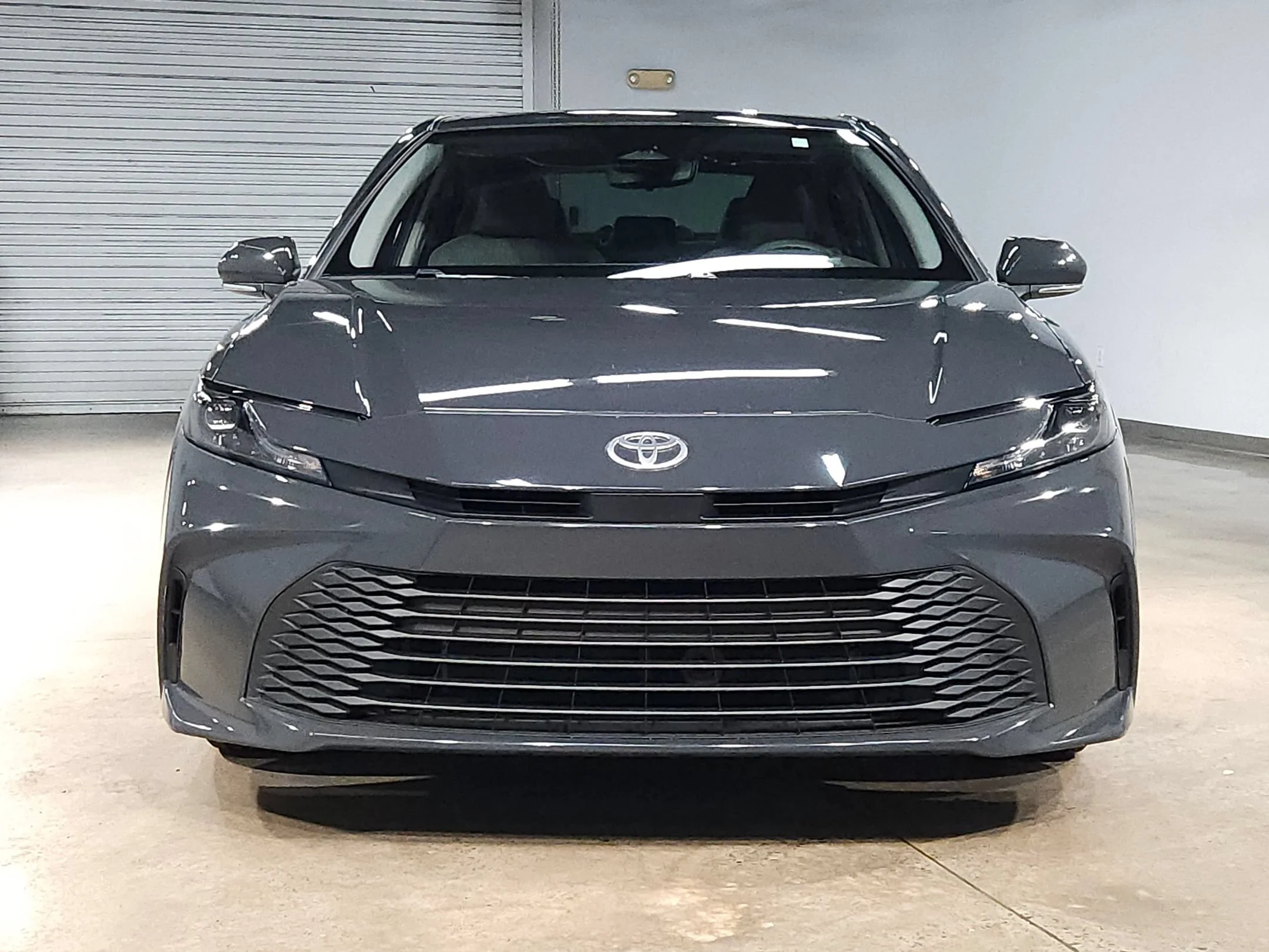 Used 2025 Underground Toyota LE image 2