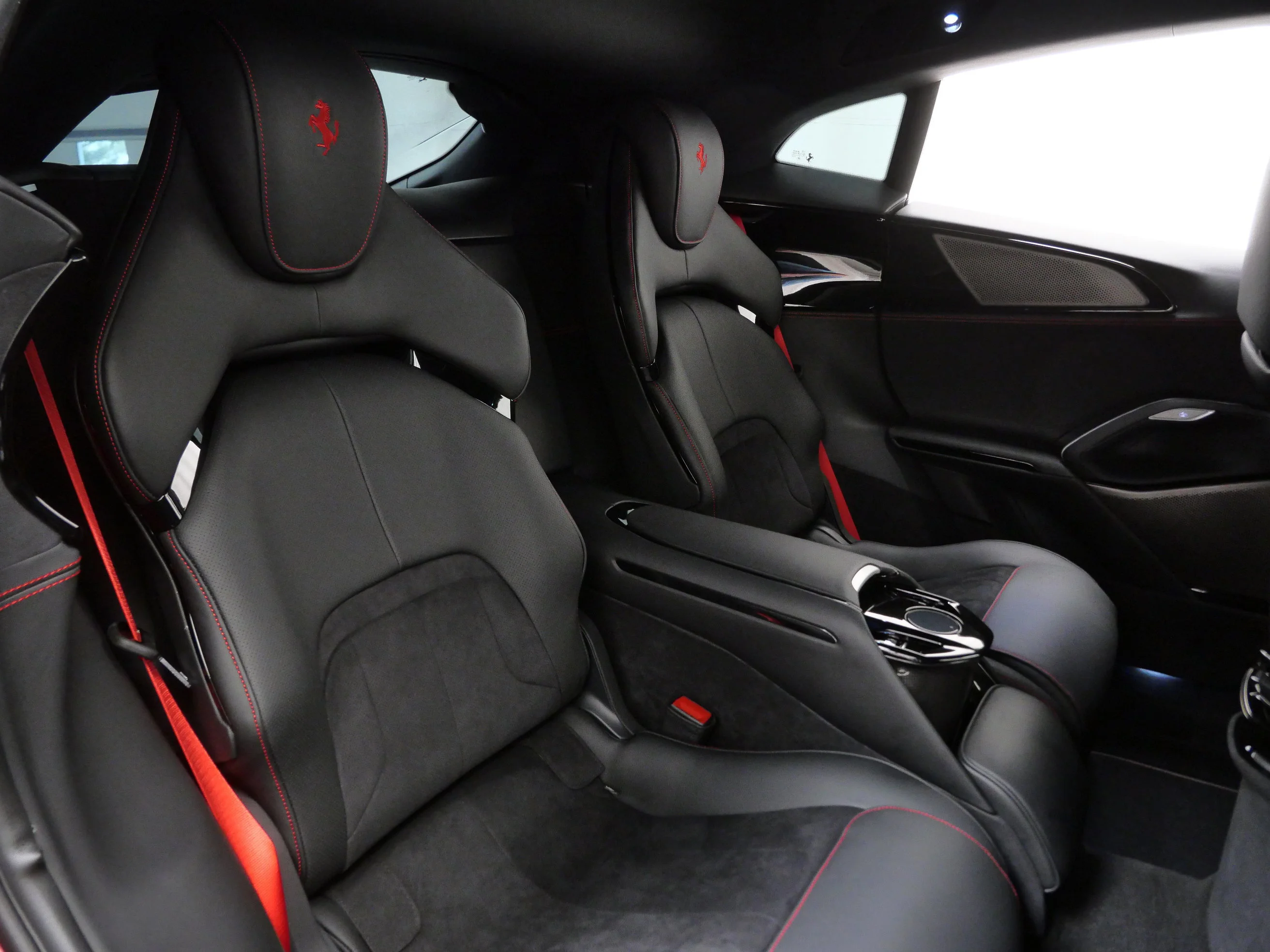 Used 2024 Rosso Portofino Ferrari  image 15