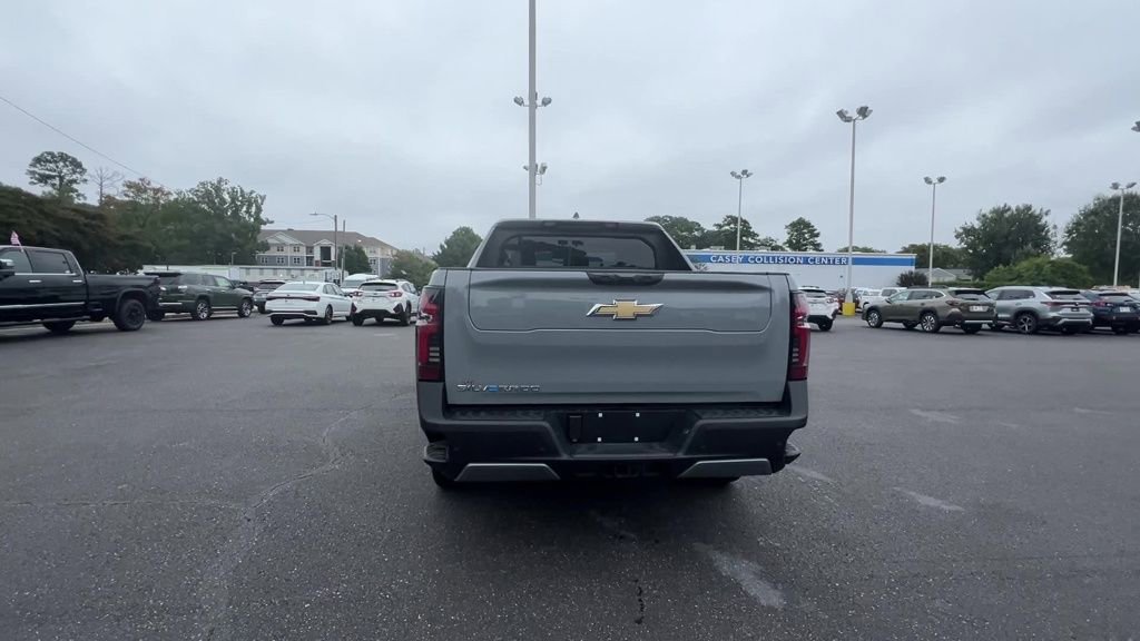 2026 Chevrolet Silverado EV LT - Photo 9