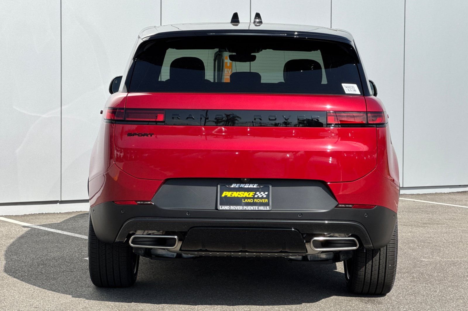 New 2026 Firenze Red Land Rover SE image 4