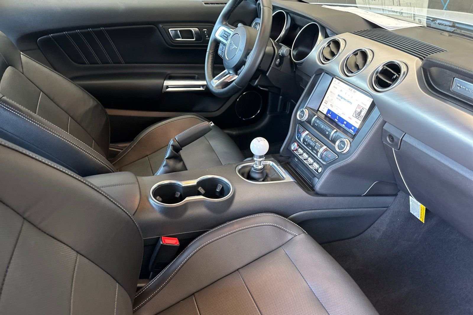 Used 2022 White Ford GT Premium image 15