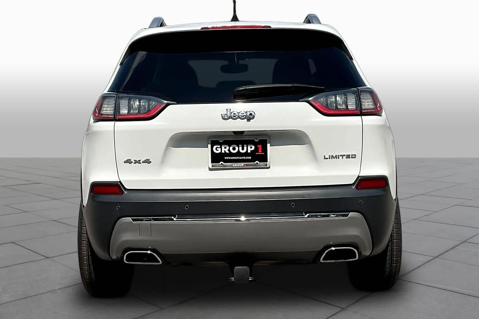 Used 2020 Bright White Clearcoat Jeep Limited image 4