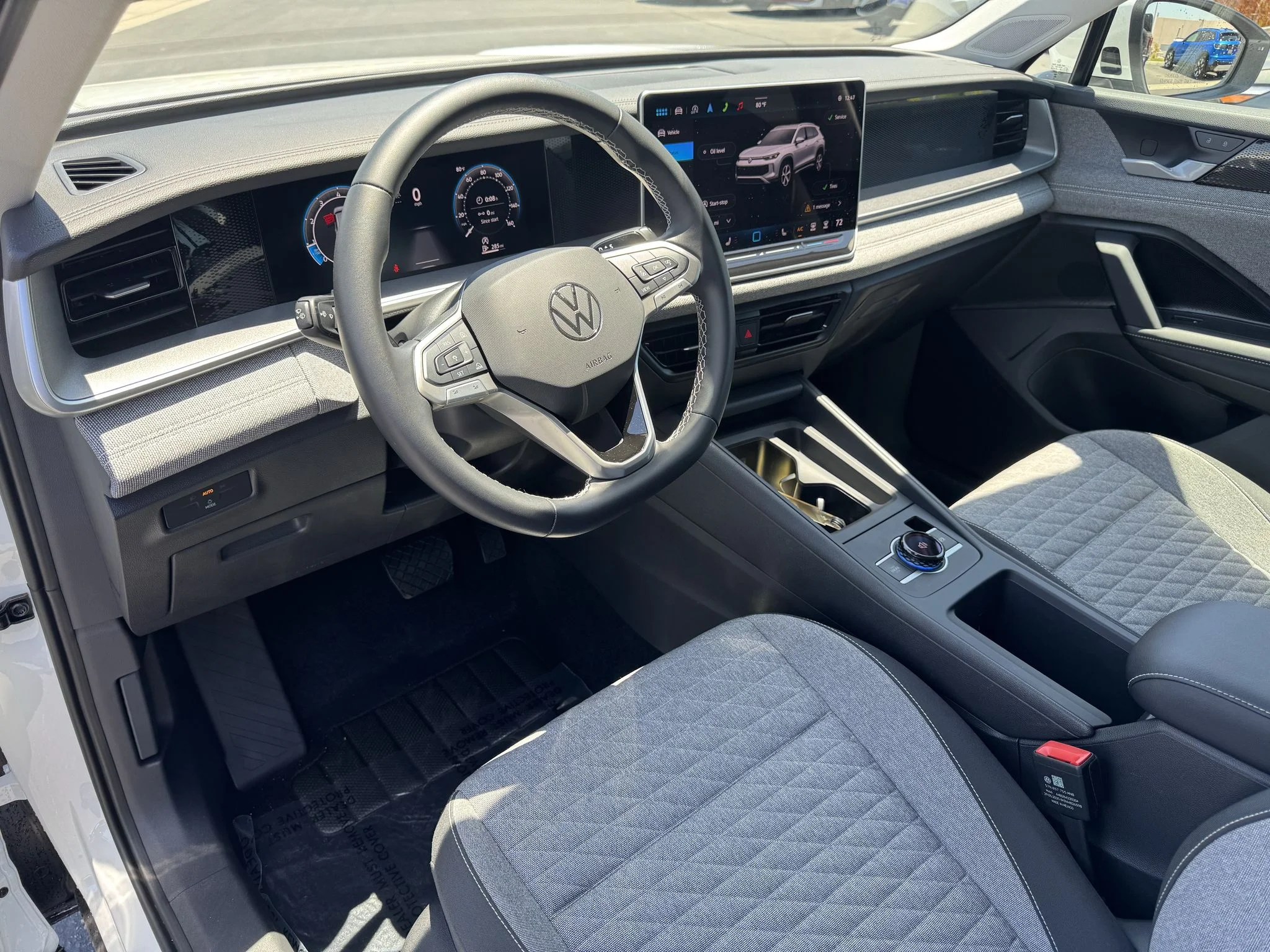 Certified Used 2025 Pure White Volkswagen S image 14