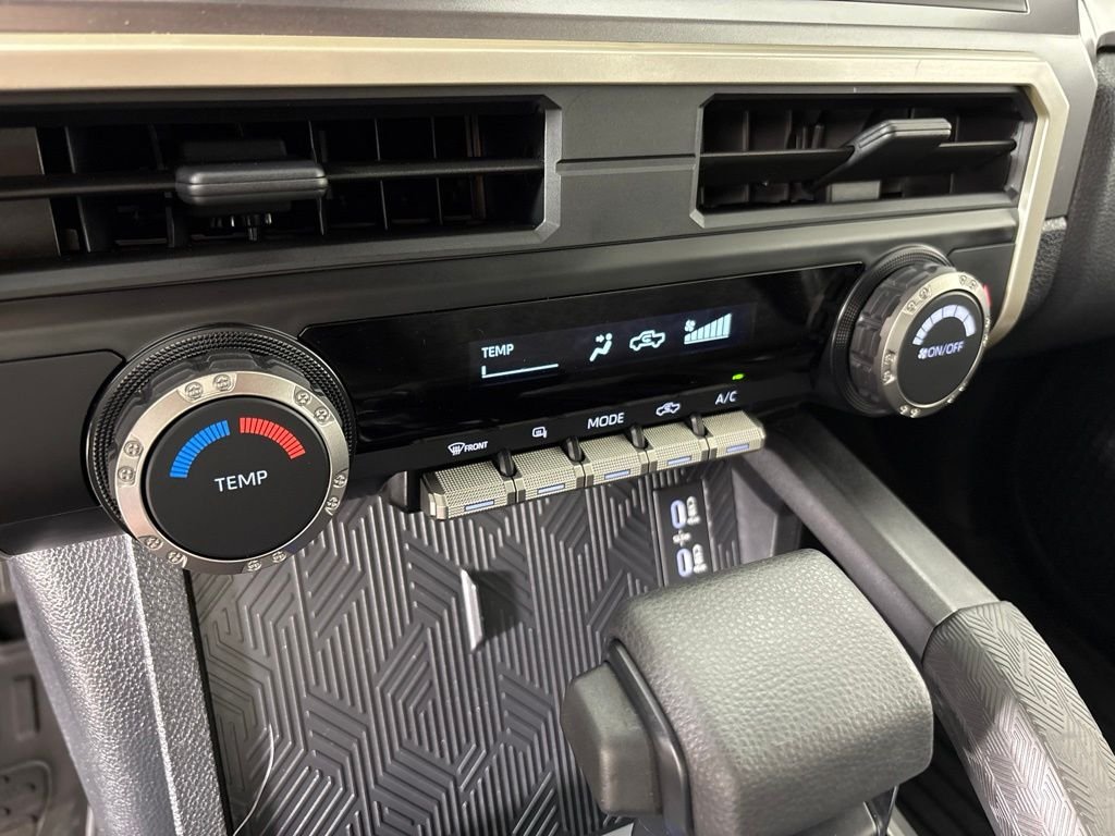 Used 2025 White Toyota SR5 image 30