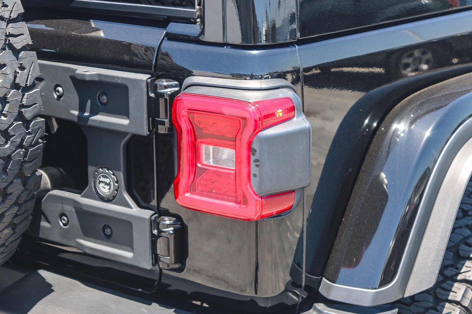 Used 2024 Black Clearcoat Jeep Rubicon X image 10