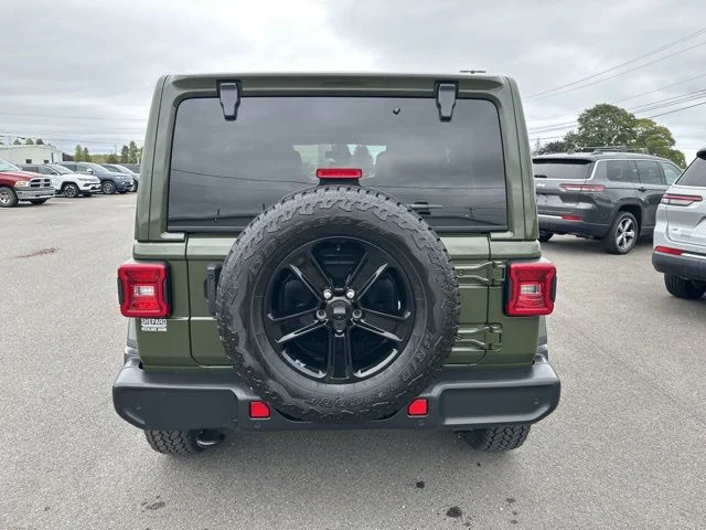 2021 Jeep Wrangler Unlimited Sahara Altitude - Photo 6