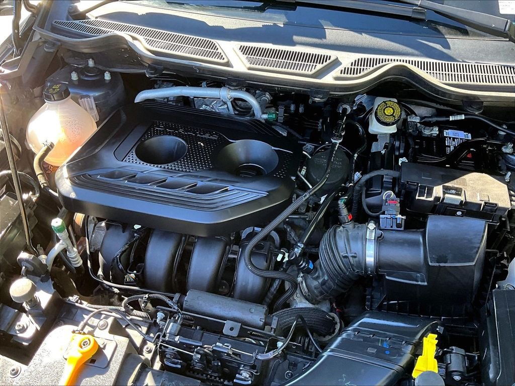 Used 2022 Smoke Metallic Ford SE image 35
