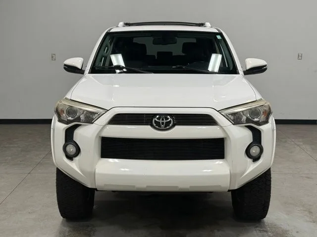 Used 2015 White Toyota SR5 Premium image 4