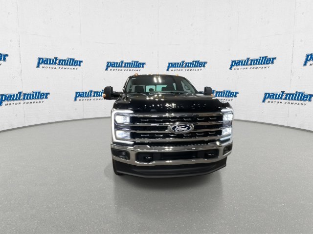 New 2027 Black Ford XLT image 3