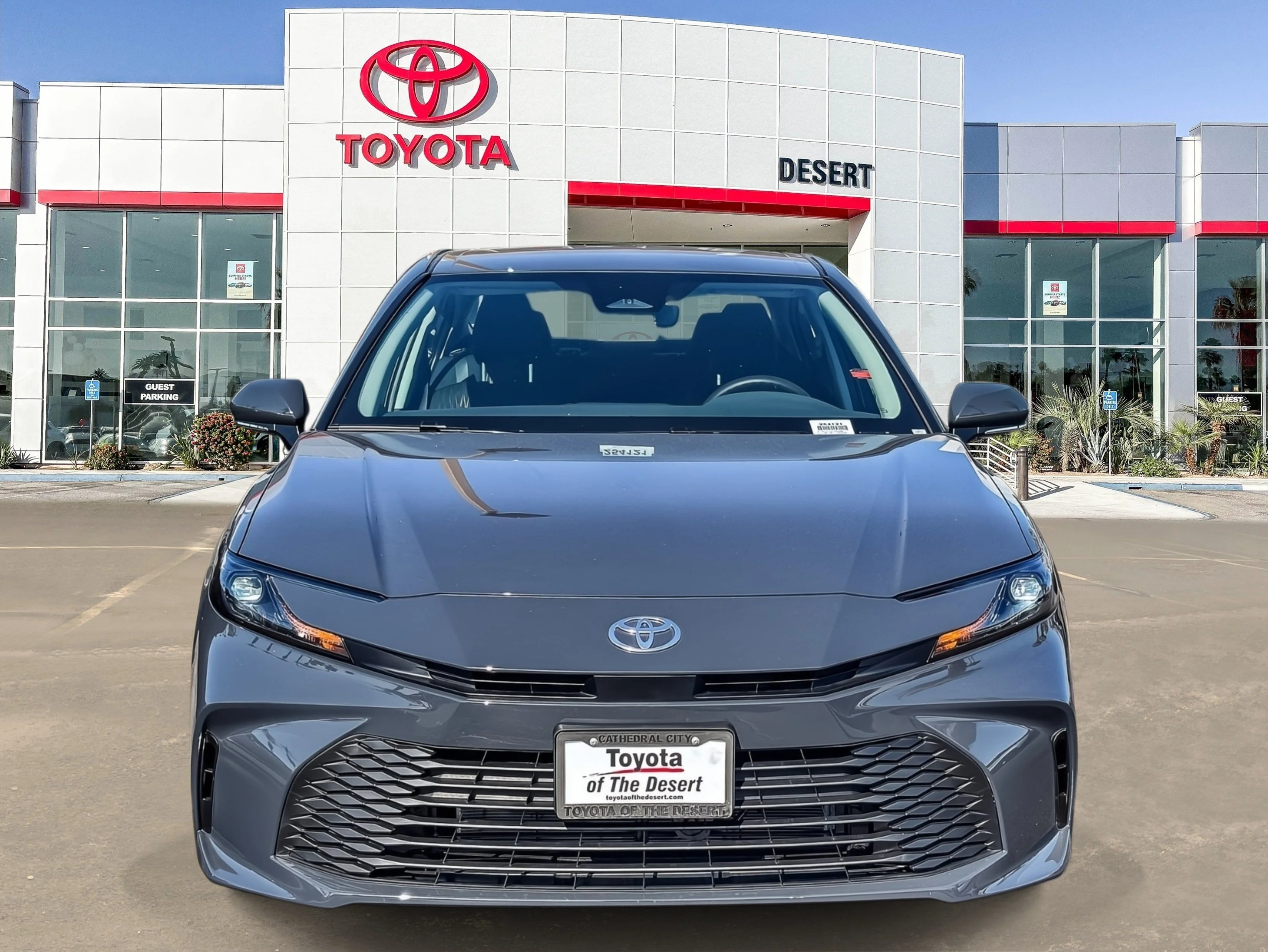 New 2026 01l7 Toyota LE image 2