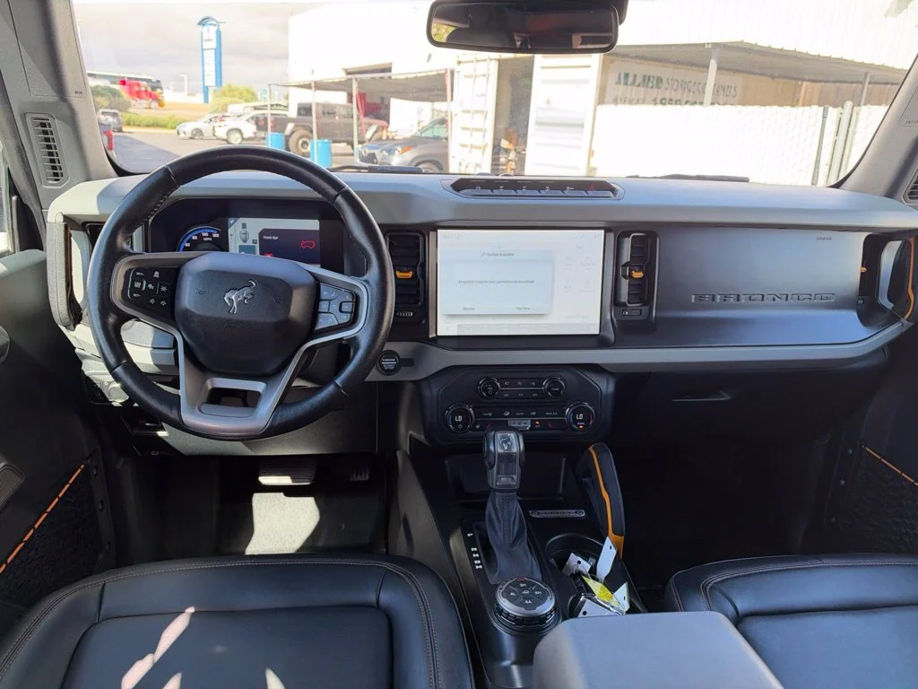 Used 2021 Blue Ford Badlands image 19