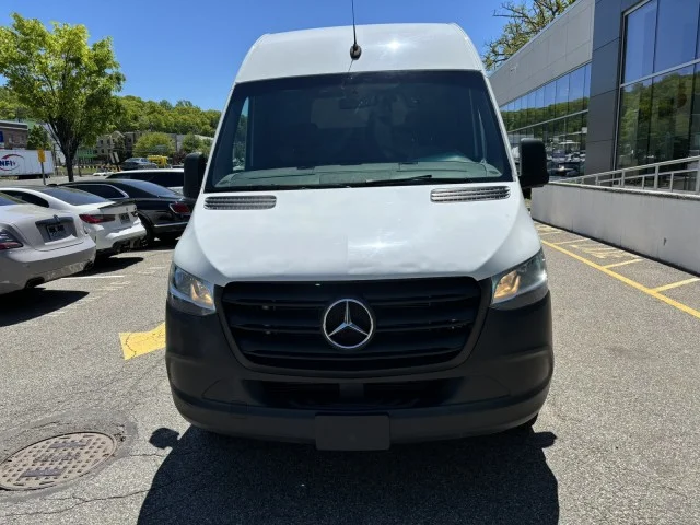 Used 2022 Grey White Mercedes-Benz High Roof, ~ DRIVER CONVENIENCE PACKAGE !! image 3
