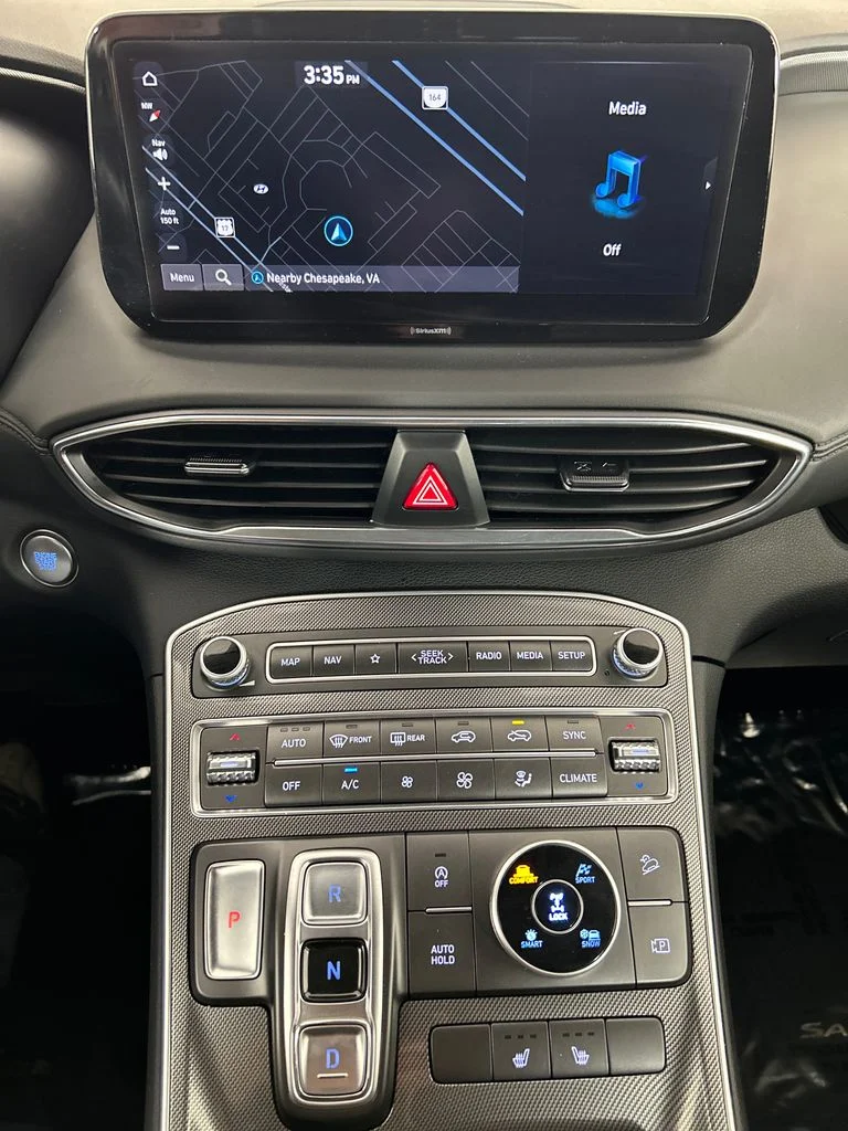 Used 2023 Silver Hyundai SEL image 14