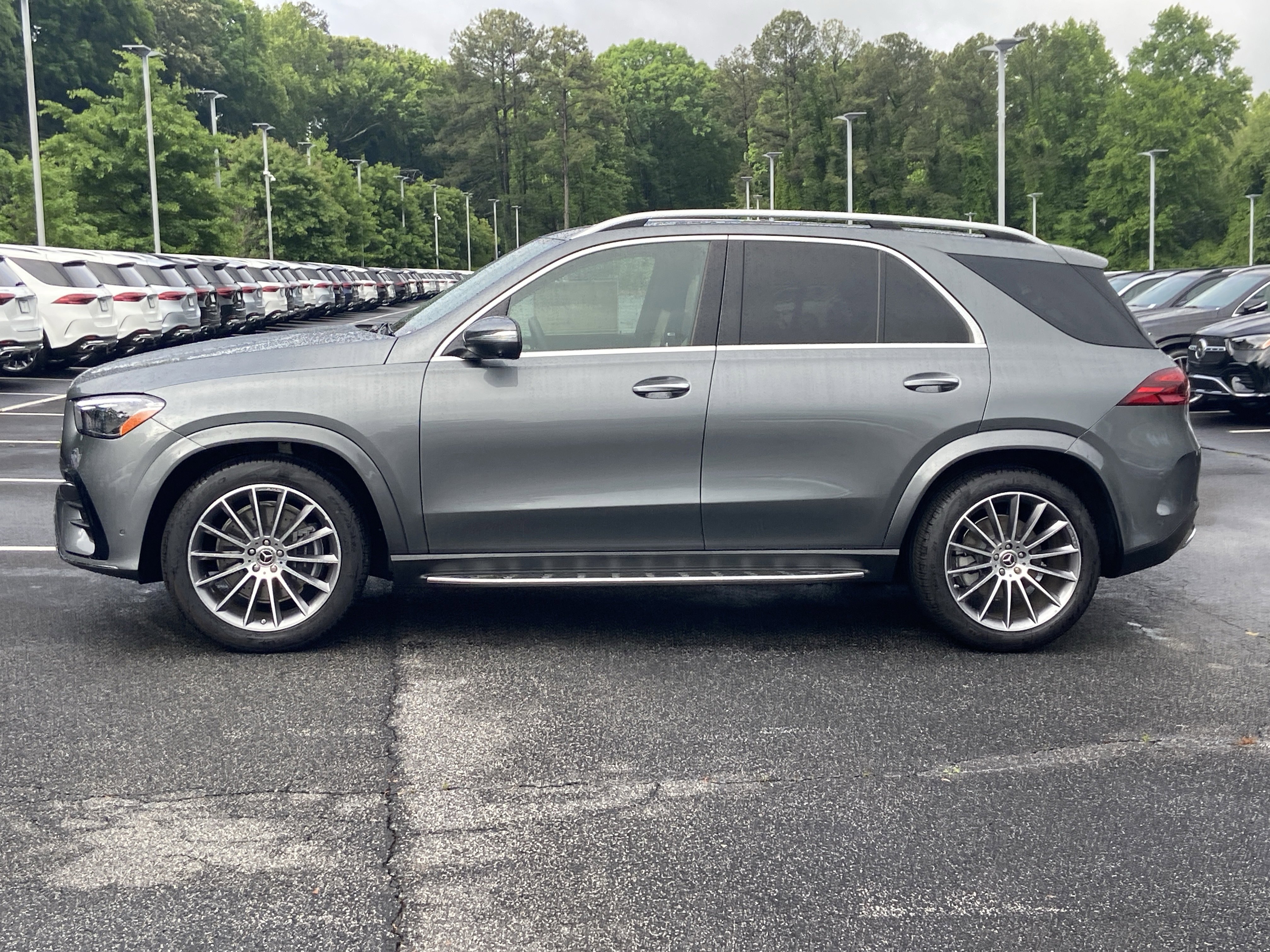 New 2026 Selenite Grey Metallic Mercedes-Benz GLE 450 4MATIC® SUV image 12