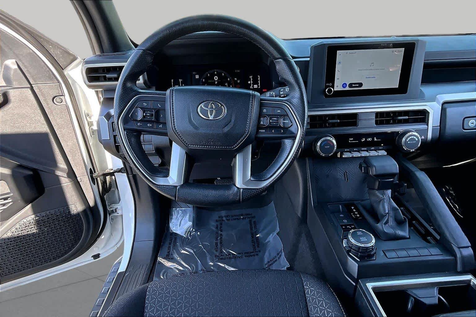Certified Used 2025 Ice Cap Toyota SR5 image 5