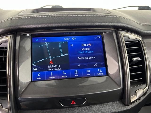 Used 2019 White Ford Lariat image 22