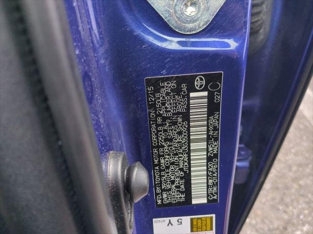 Certified Used 2016 BLUE CRUSH METALLIC Toyota  image 29