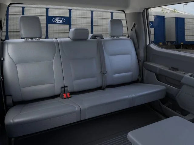 2025 Ford F-250 Super Duty XL - Photo 11