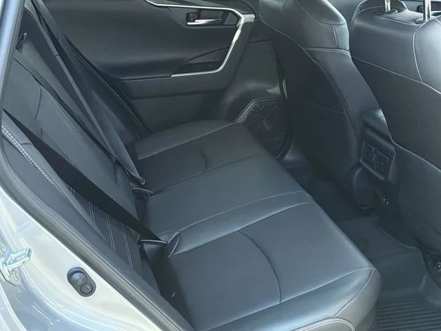 2020 Toyota RAV4 Limited - Photo 38