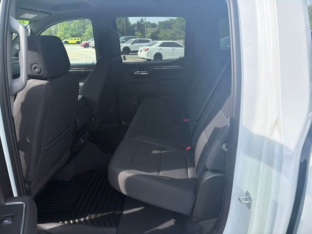 Used 2024 White Chevrolet LT image 14