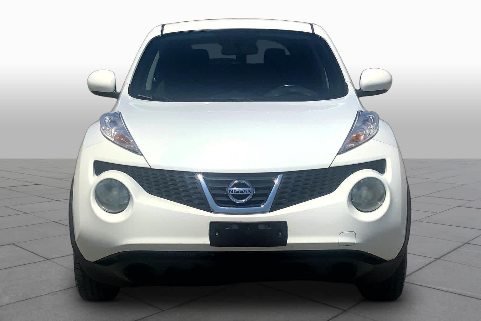 Pre-Owned 2013 Nissan JUKE SV