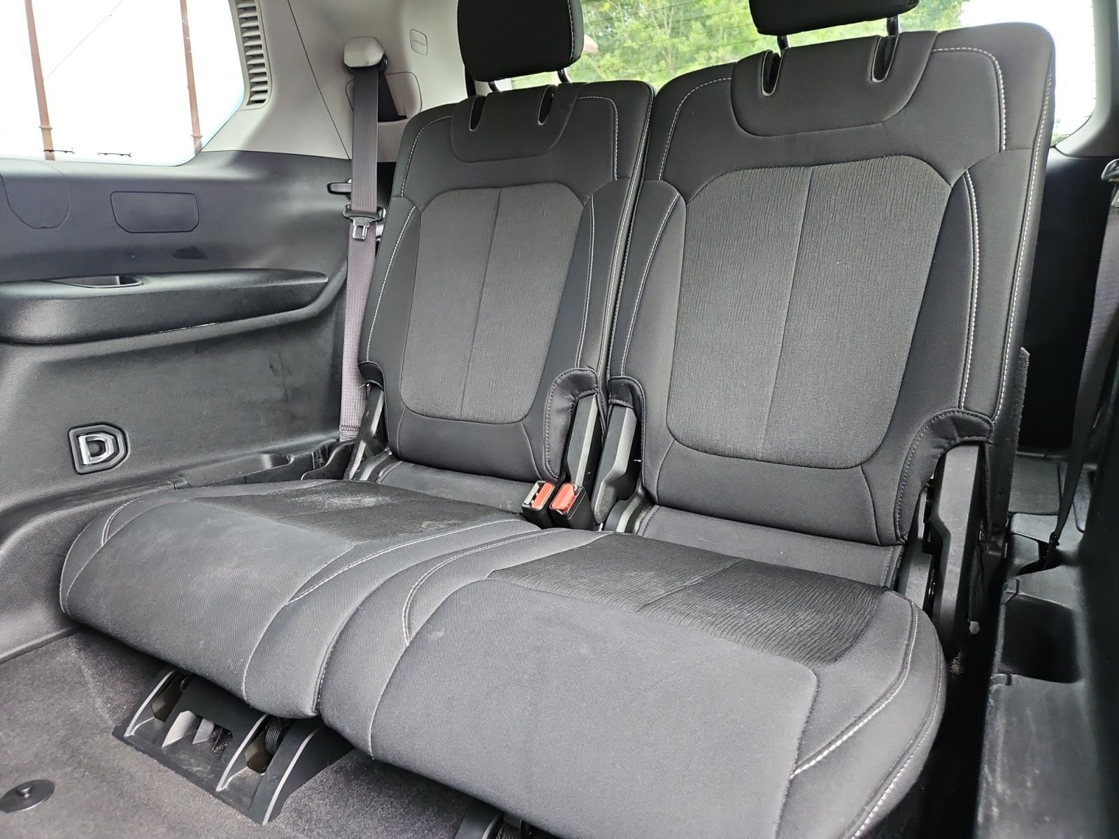 Used 2023 Gray Jeep Laredo image 20