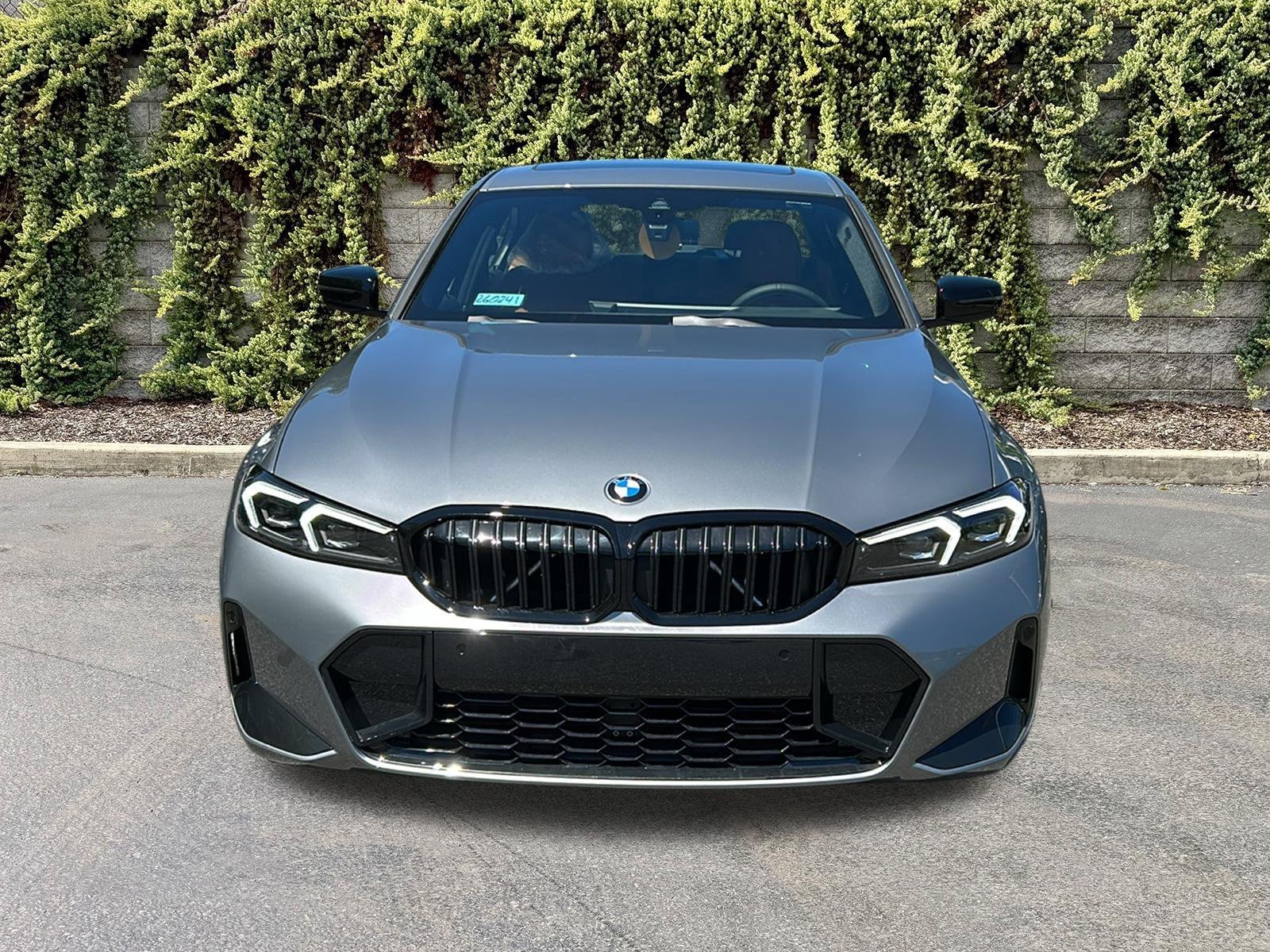 New 2026 Skyscraper Grey Metallic BMW 330i NA xDrive image 2