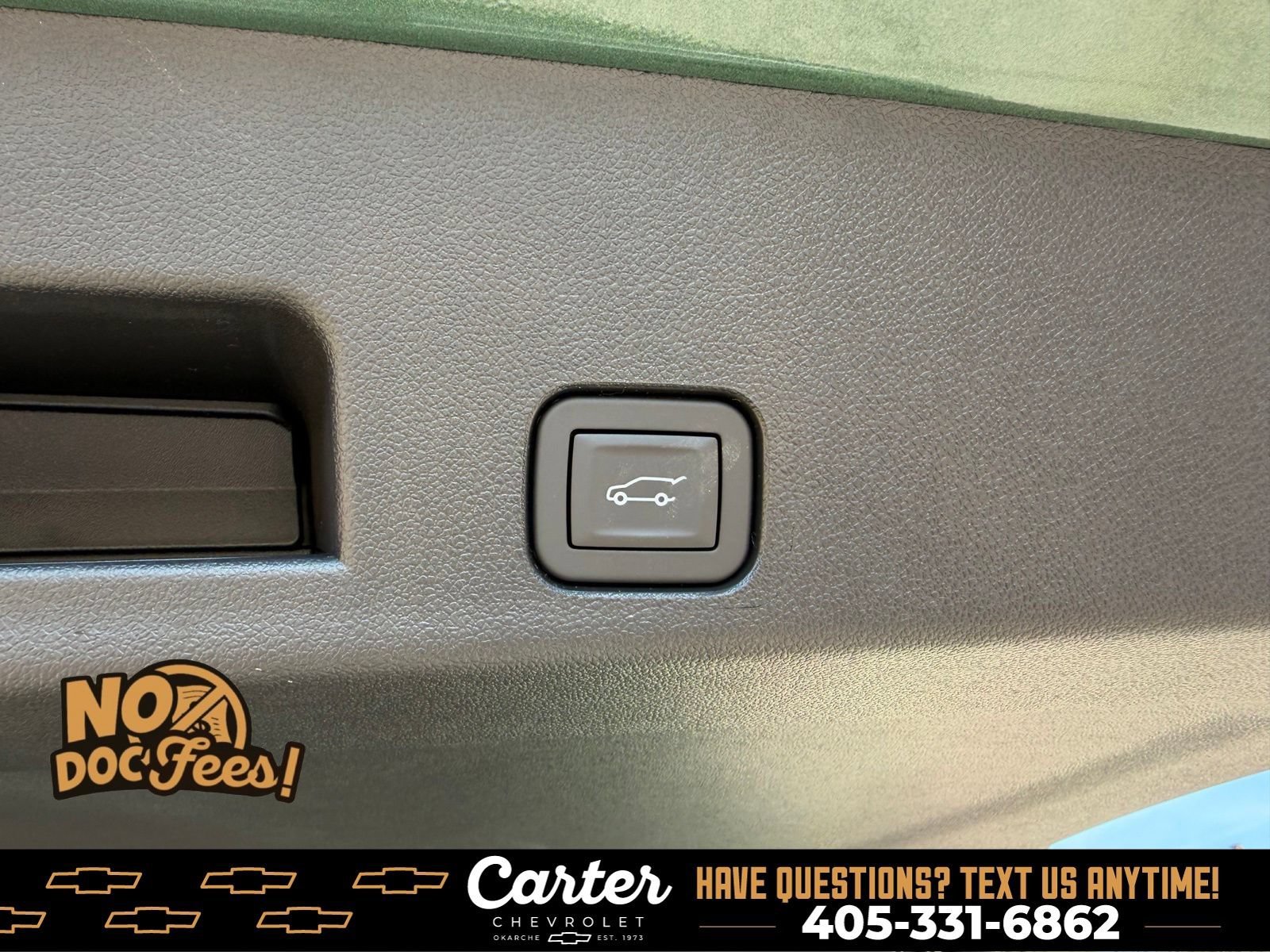 2027 Chevrolet Traverse LT - Photo 24