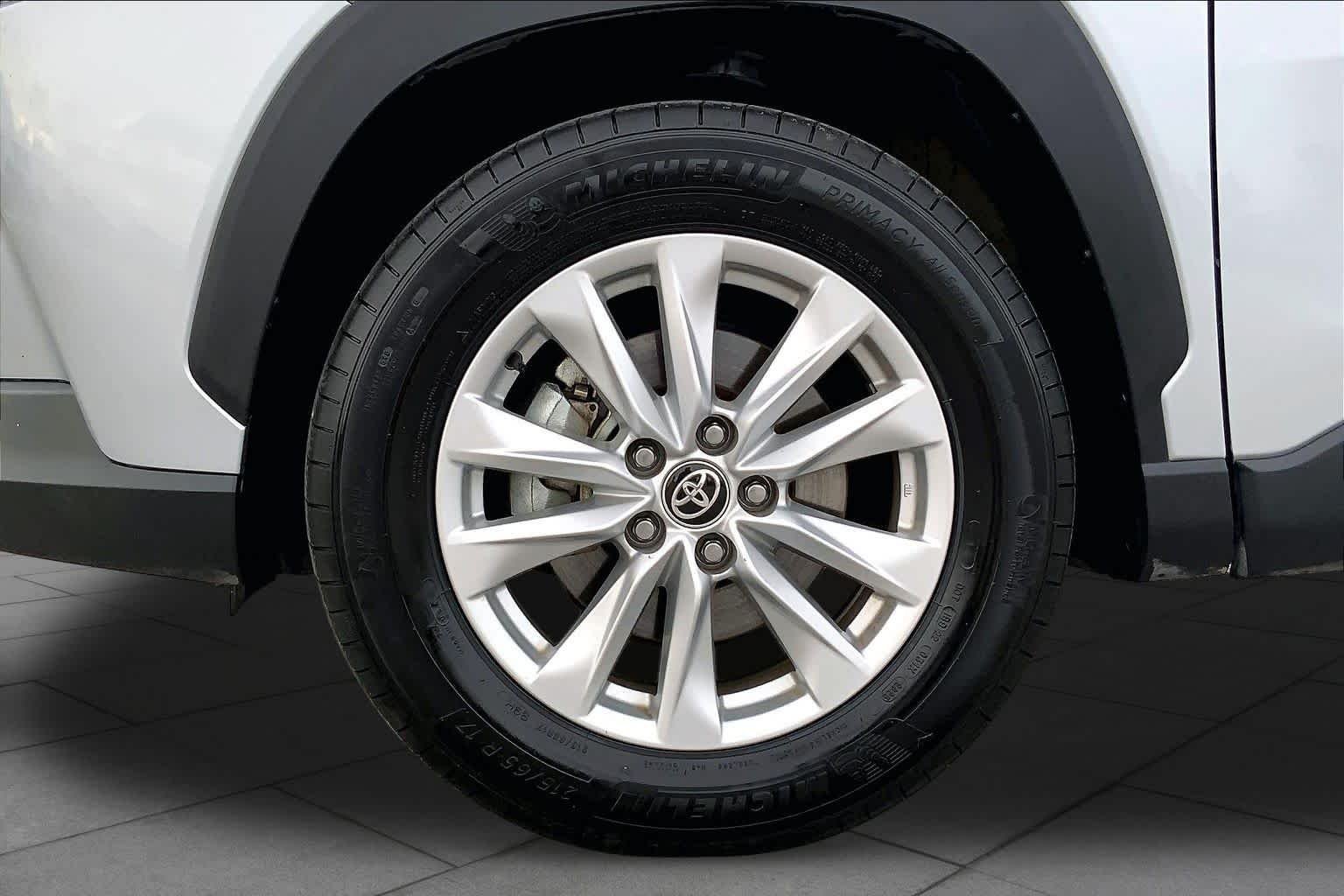 Used 2026 Sonic Silver Toyota LE image 11